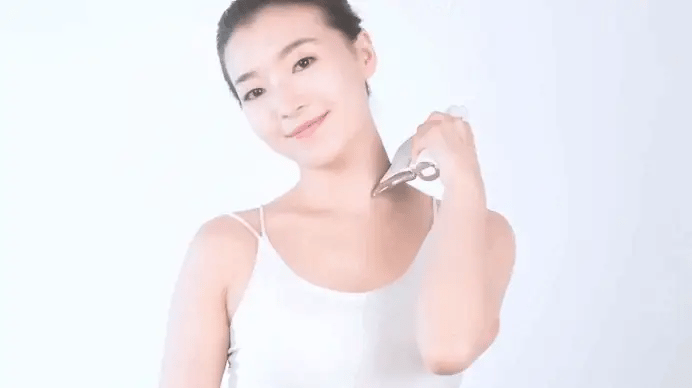 Electric Massage Blade microcurrent therapy illustration, NMES muscle stimulation for pain relief and circulation